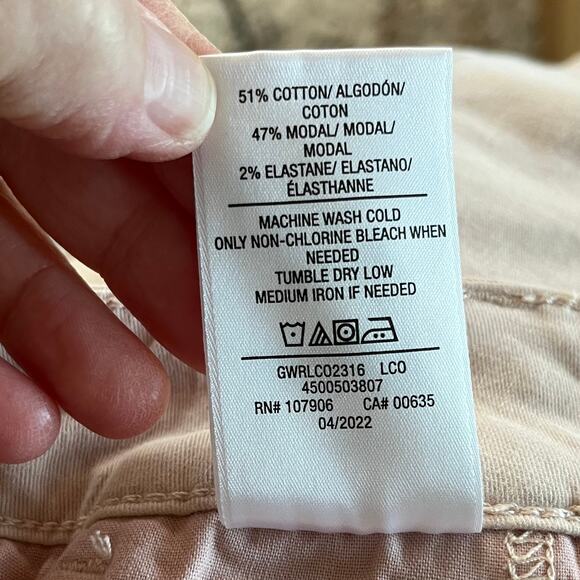 Hudson Light Coral Pink Twill Slim Straight Chino Shorts Size 42 NWT MSRP $135 - Picture 13 of 15